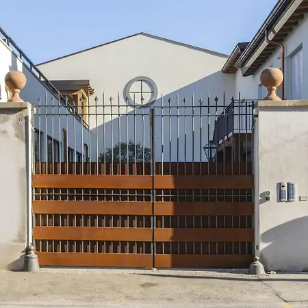 Sonder By Marriott Bonvoy San Lorenzo Apartahotel 3*