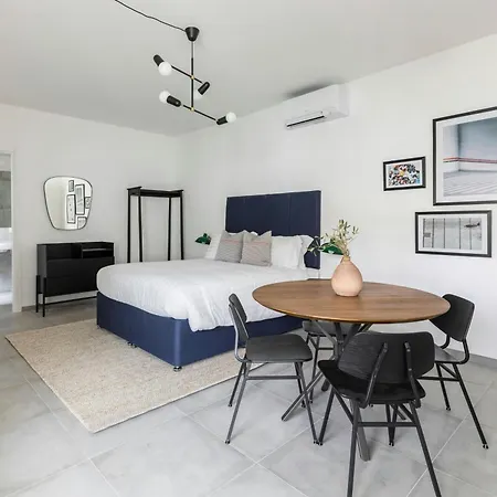 Bob W Rome San Lorenzo מלון דירות