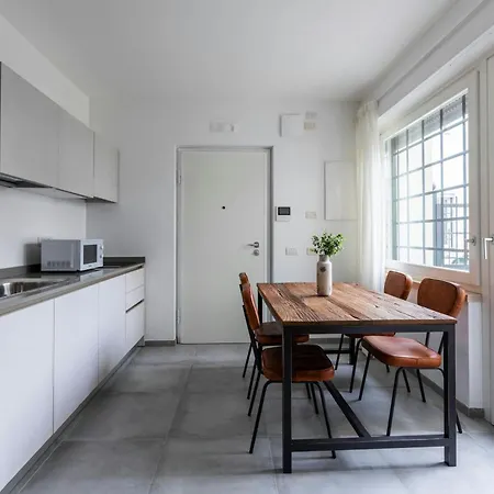 מלון דירות Bob W Rome San Lorenzo 3*