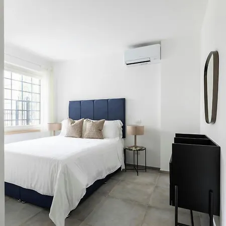 Bob W Rome San Lorenzo מלון דירות רומא