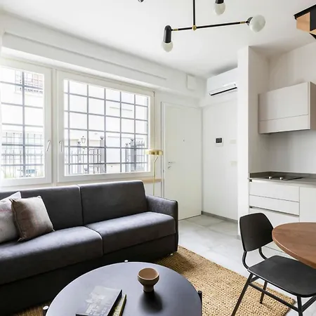 Bob W Rome San Lorenzo 3*