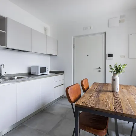 מלון דירות Bob W Rome San Lorenzo 3*